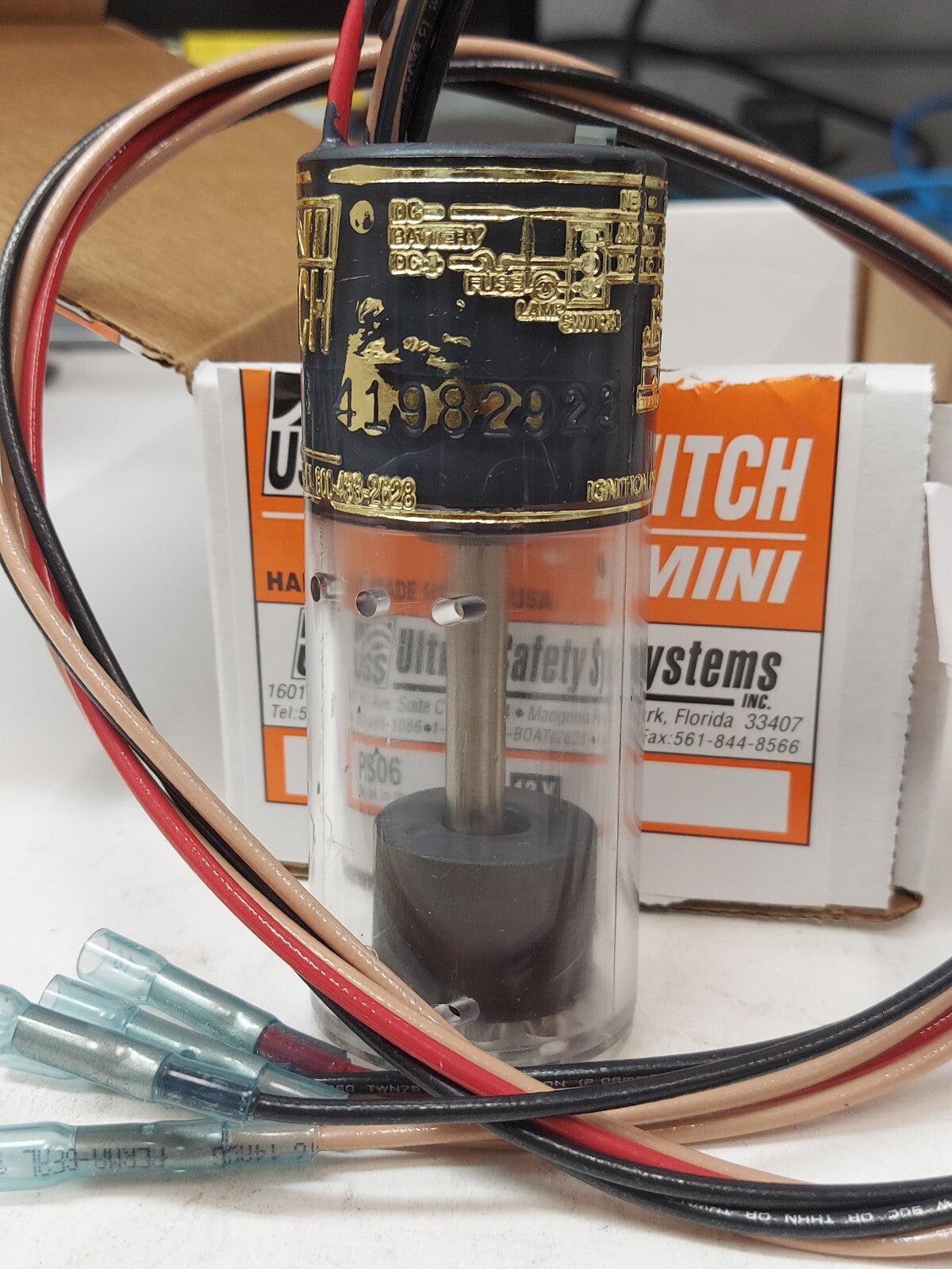 UPS-06 MINI Ultra Bilge Pump switch 12 VOLT AND TG-1 20 CC SYRINGE YOU SAVE $30