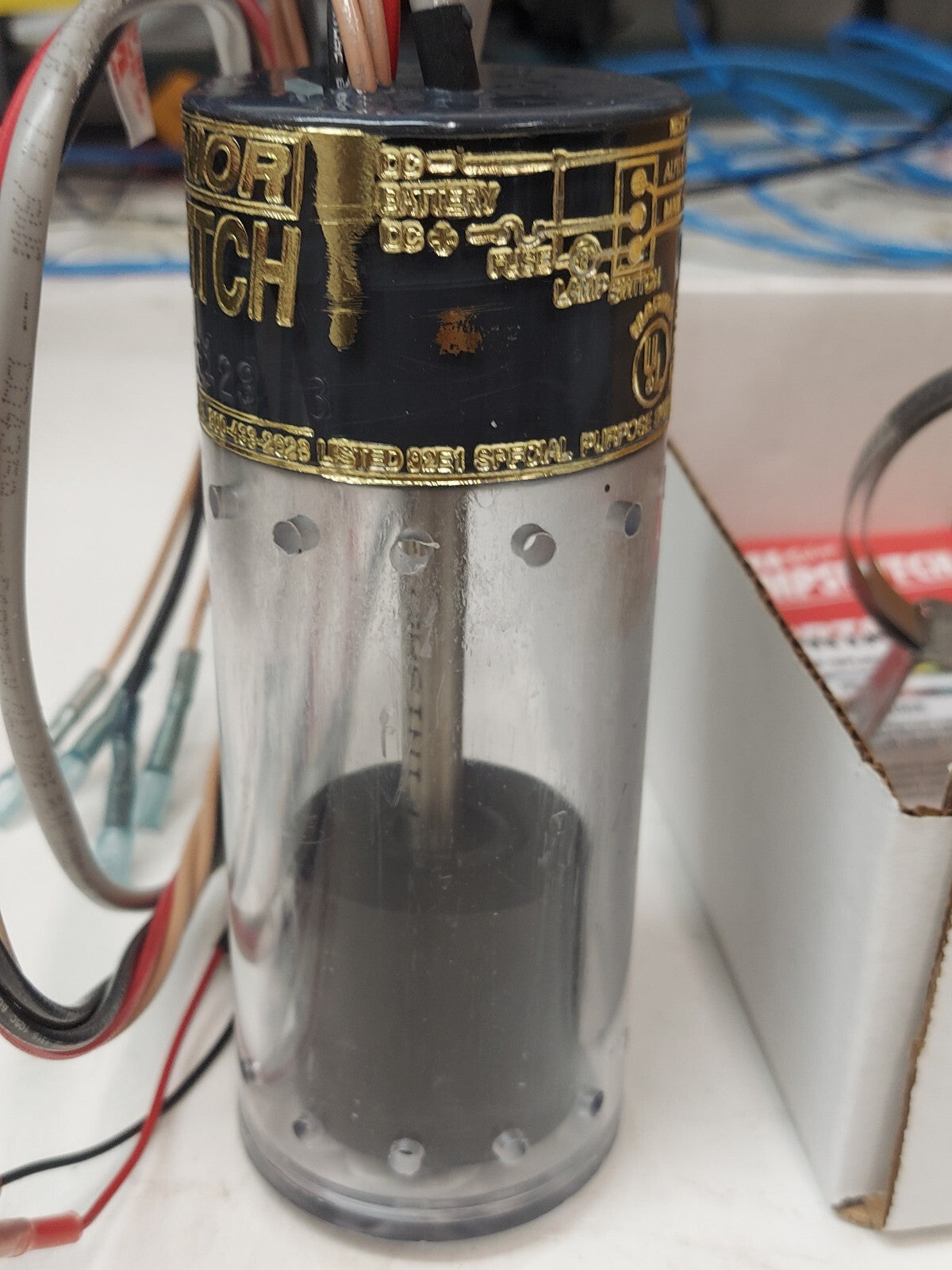 UPS-02 JUNIOR Ultra Bilge Pump switch 12 VOLT